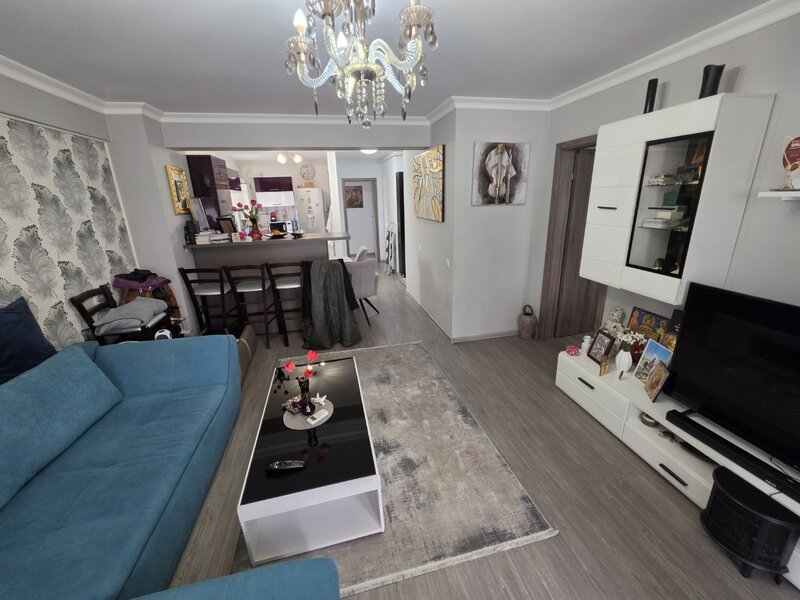 Trapezului, 15 minute metrou 1 Decembrie 1918, pe Marin Pazon, centrala